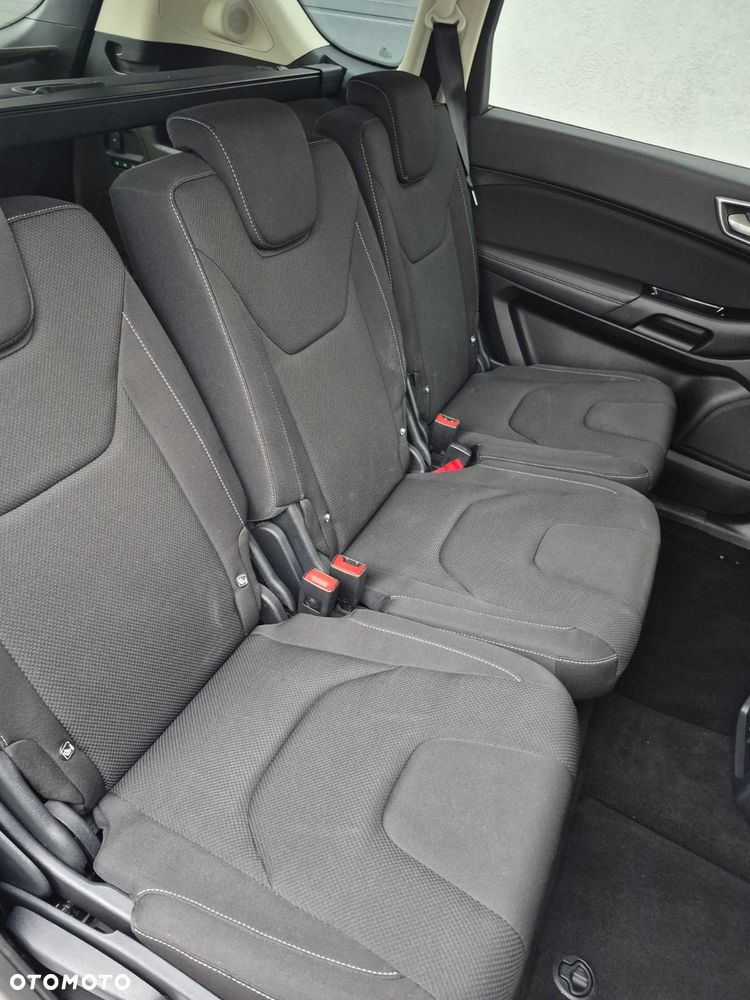 Ford S-Max 2.0 TDCi Bi-Turbo Titanium PowerShift - 28