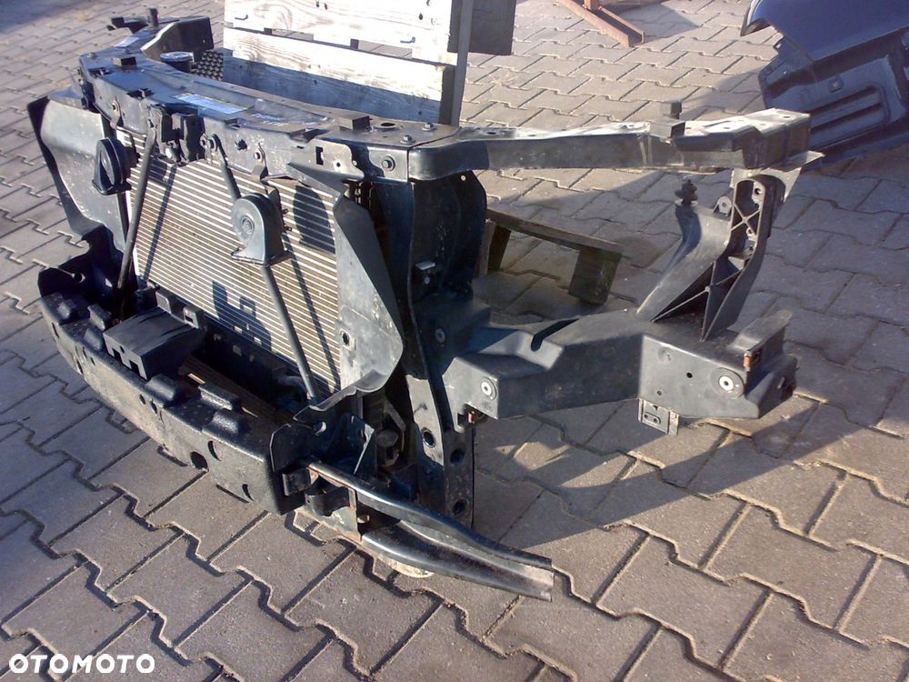 dodge durango 11-14 pas przedni przód belka chłodnice wzmocnienie 3.6v6 - 2