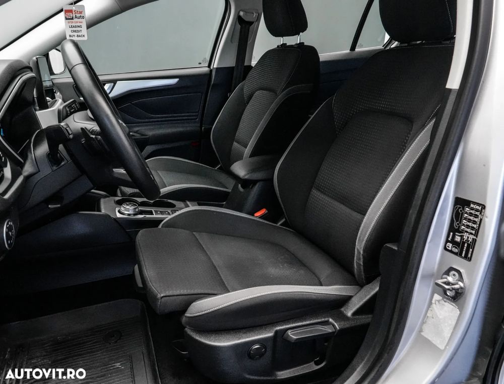 Ford Focus 1.5 EcoBlue Start-Stopp-System Aut. TITANIUM STYLE - 13