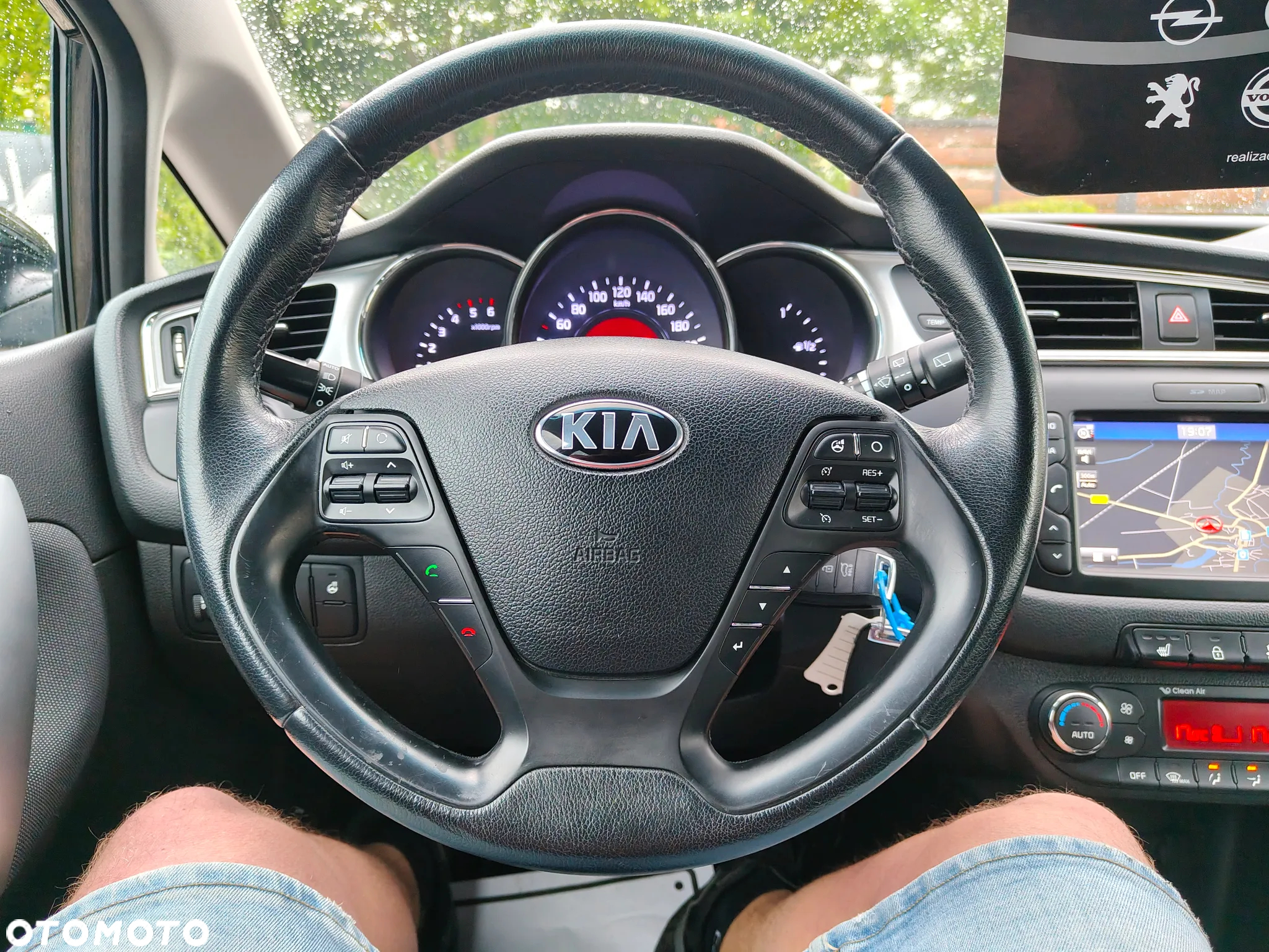 Kia Ceed 1.6 CRDi 136 ISG Dream Team Edition - 21