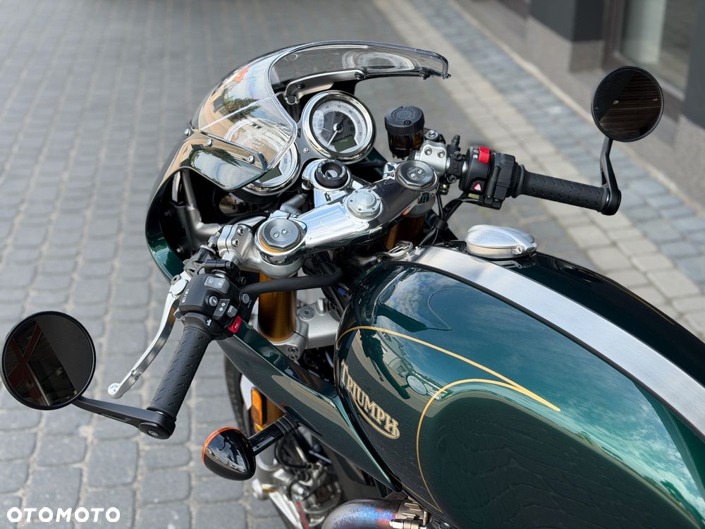 Triumph Thruxton - 15
