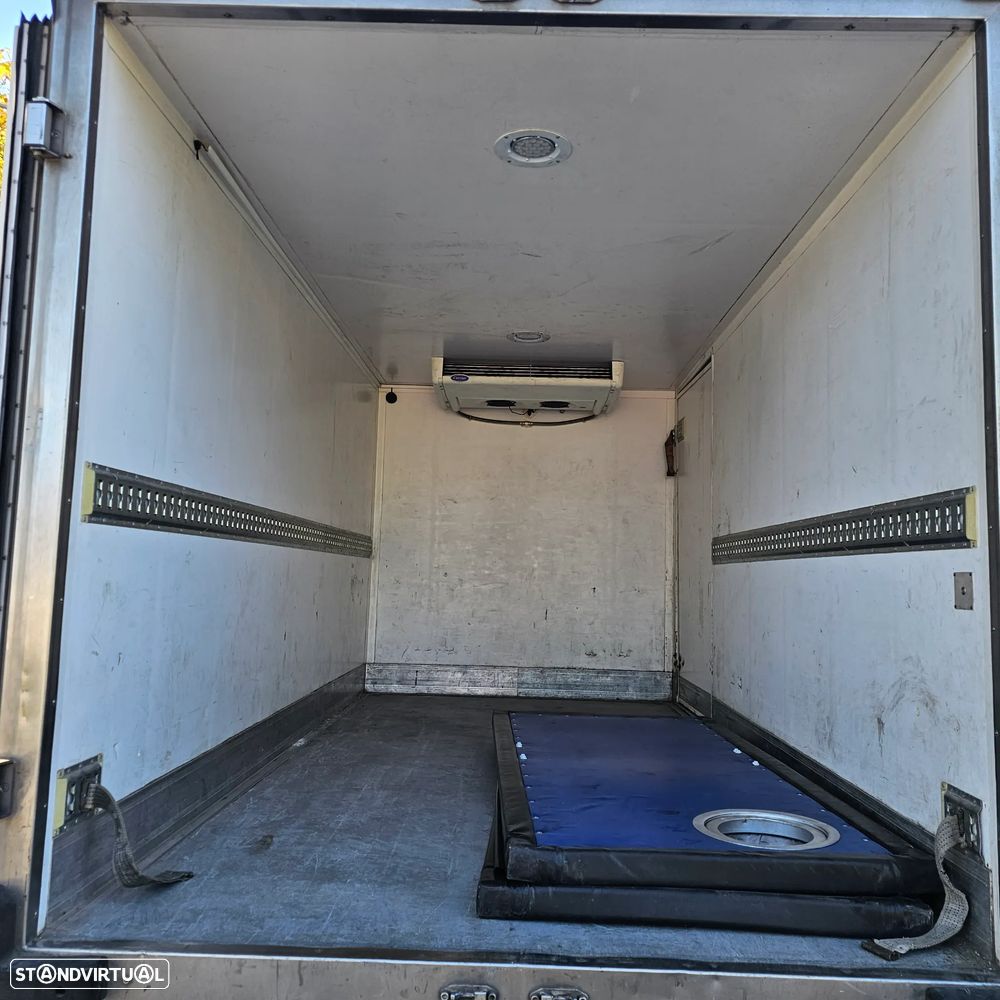 Iveco 35 C 14 Frio Garagem - 15