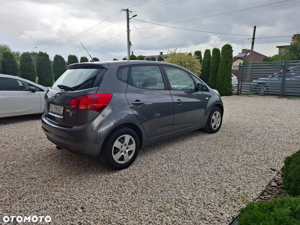 Kia Venga 1.4 CVVT Vision - 11