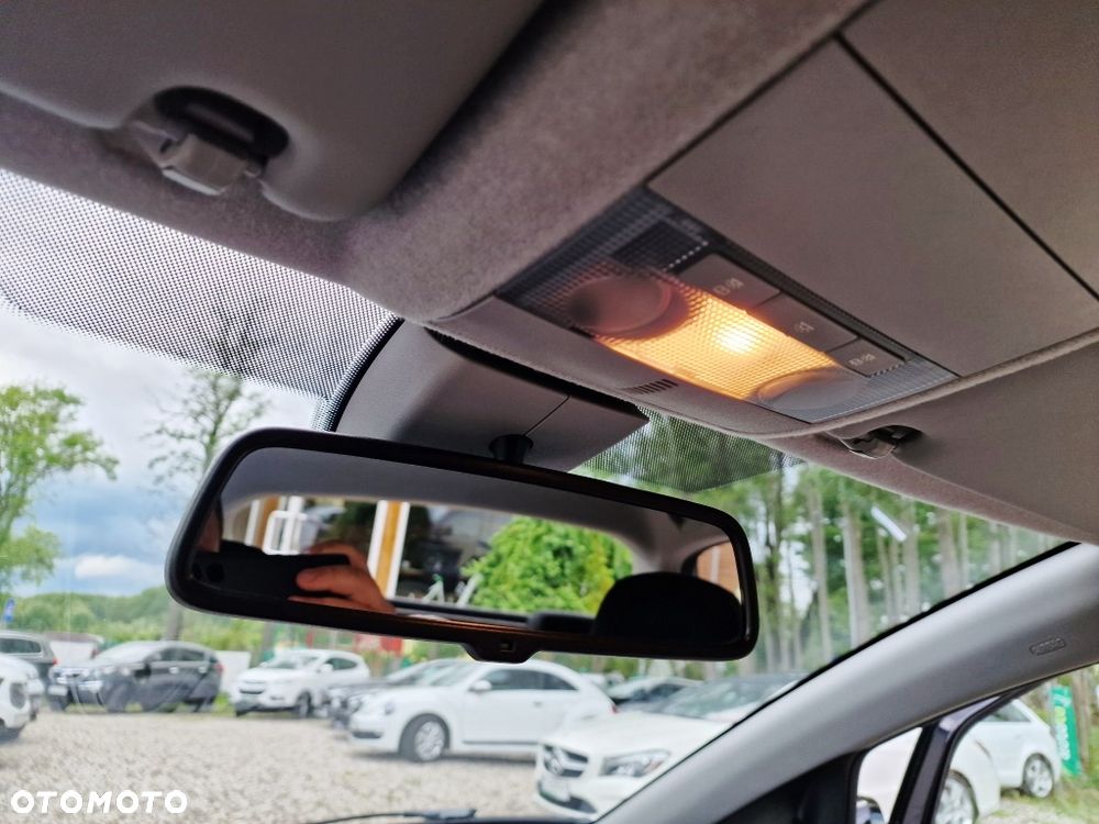 Opel Corsa 1.6 Turbo GSi - 34