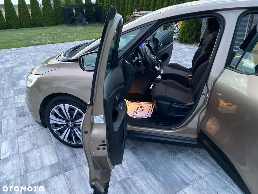 Renault Scenic - 35