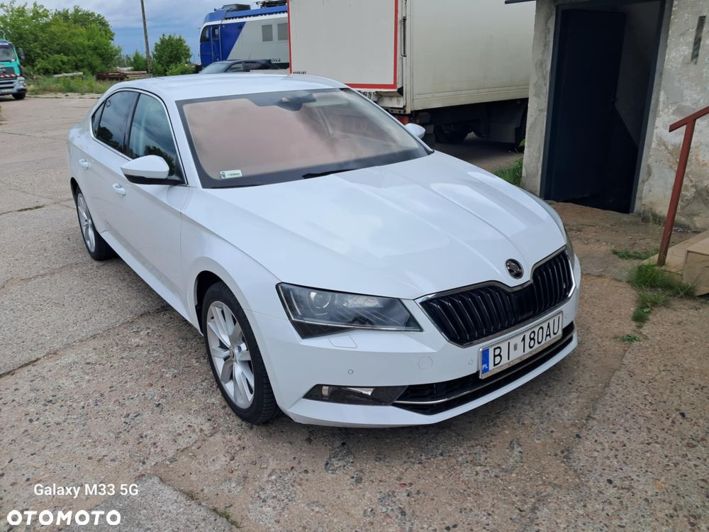 Skoda Superb 2.0 TDI 4x4 Style DSG - 1