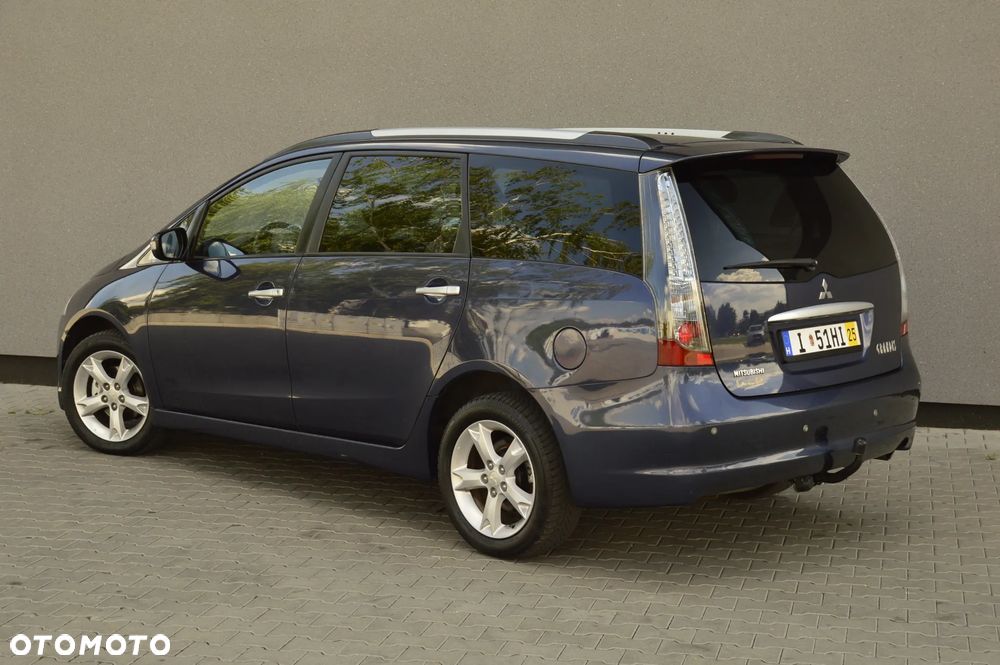 Mitsubishi Grandis 2.4 Invite - 11