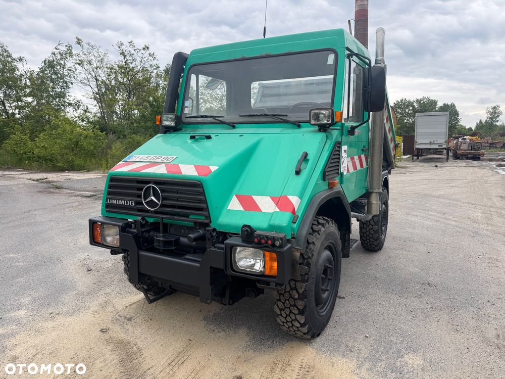 Mercedes-Benz Unimog U90 2000 r. Wywrotka 3 str 2 x WOM 4x4 Hydraulika Tylko 34 tys km Specjalny - 2
