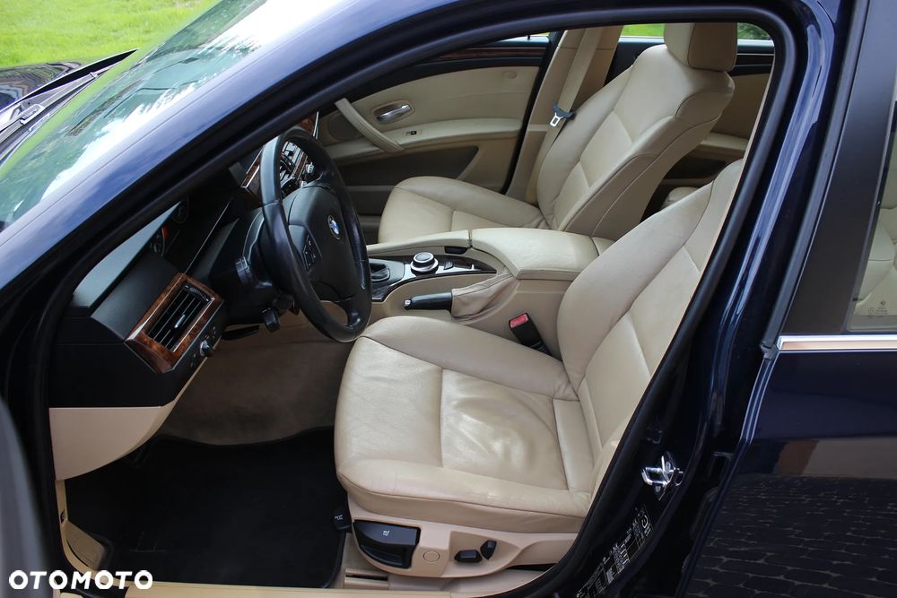 BMW Seria 5 - 28