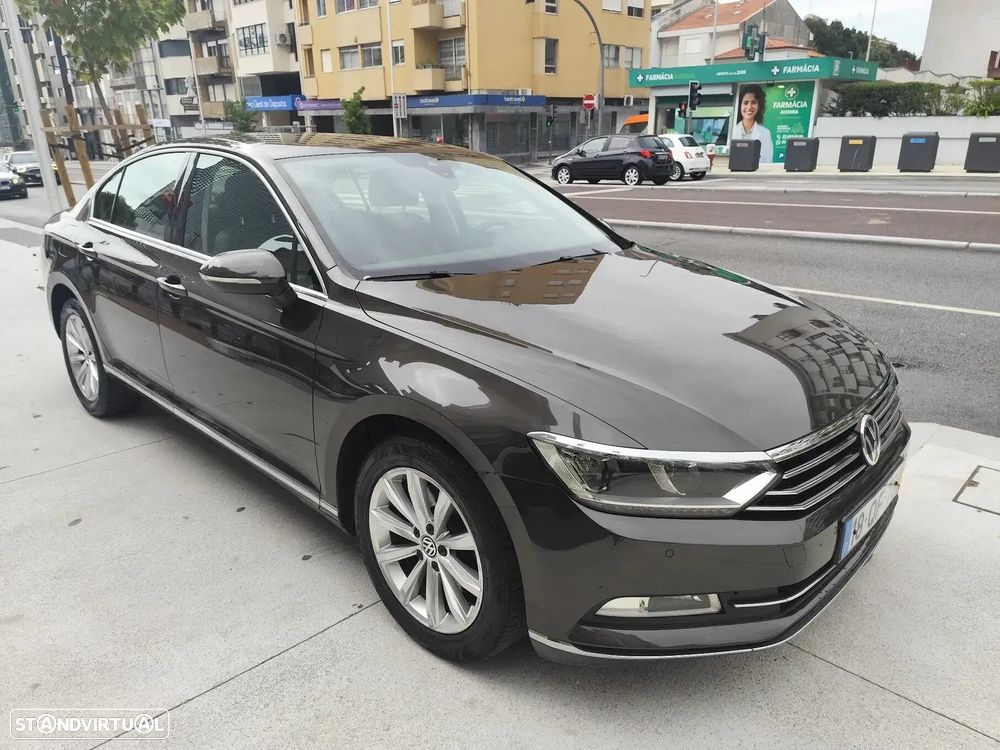 VW Passat 2.0 TDI Highline DSG - 11