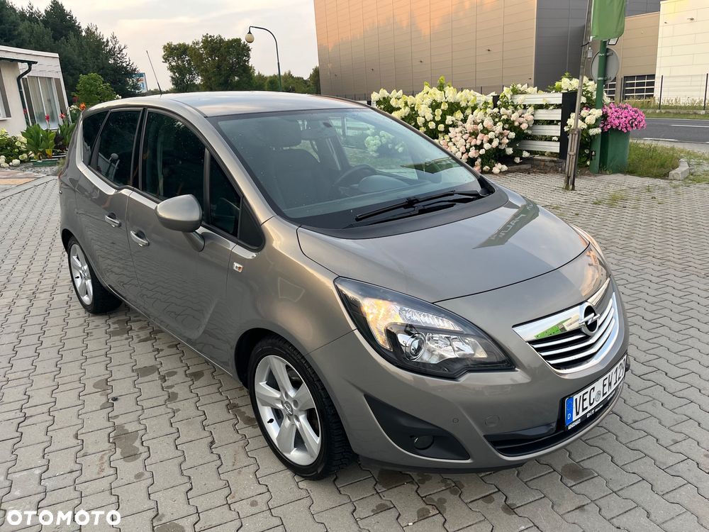 Opel Meriva 1.4 T Cosmo - 1