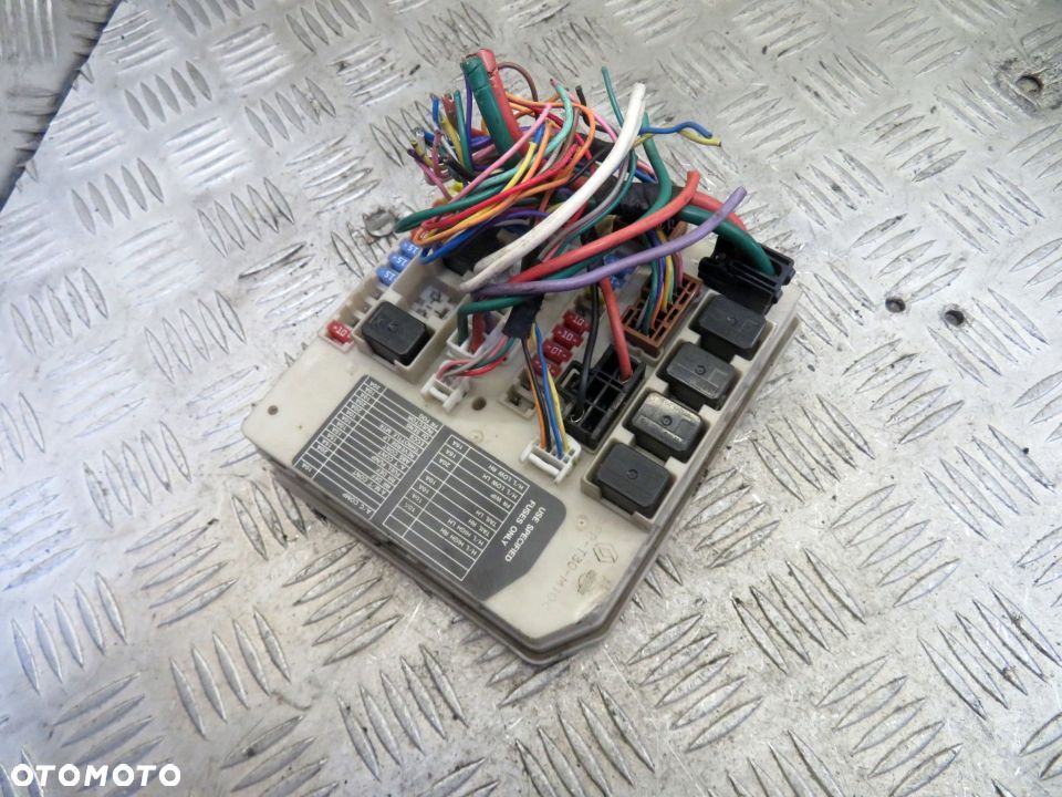 SKRZYNKA BEZPIECZNIKÓW NOTE I E11 1.5 DCI 284B7AX61A NISSAN 2006-2008 - 1