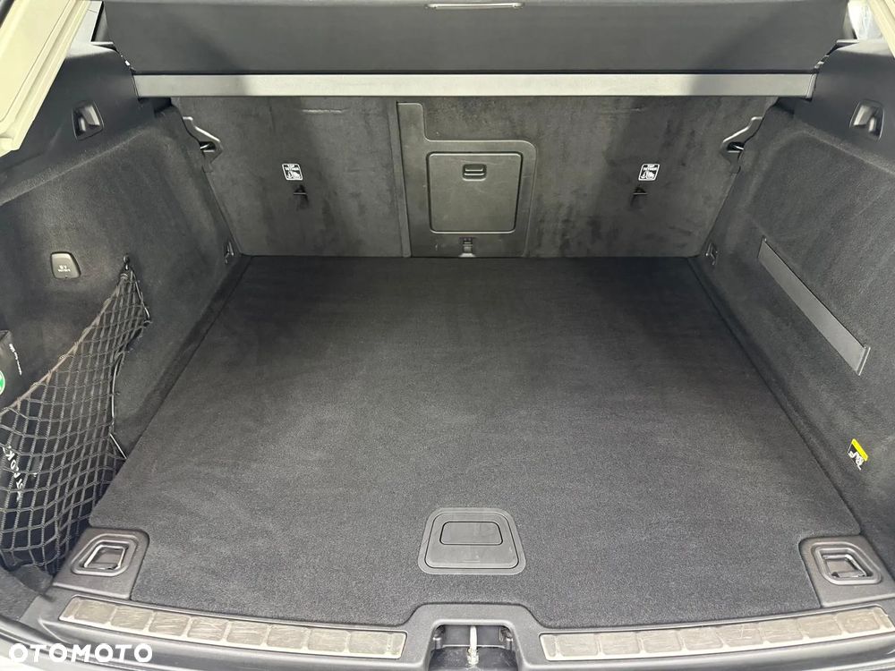 Volvo XC 60 D4 Momentum - 27