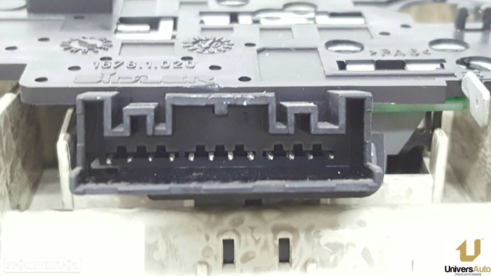 LUZ INTERIOR AUDI A6 AVANT (4F5) 3.0 TDI QUATTRO - 4