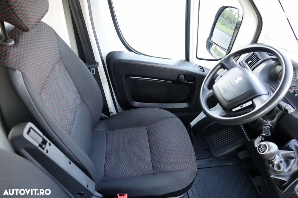 Iveco BOXER / 2.2 - 120 CP / L3H3 / AUTOUTILIZATOR DIN TABLĂ / 2022 / MANUAL / IMPORTAT - 29