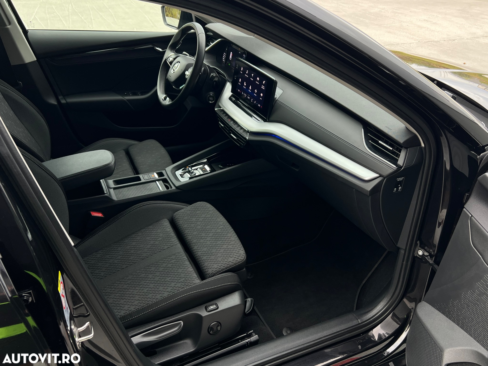 Skoda Octavia Combi 2.0 TDI DSG Clever - 5