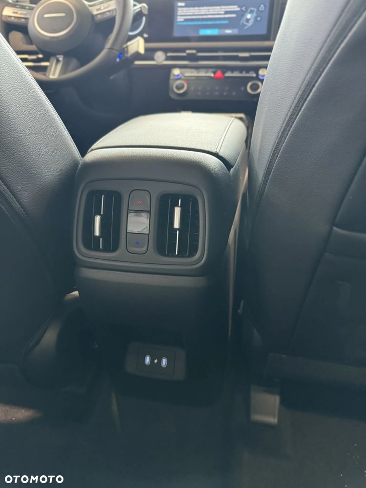 Hyundai Tucson 1.6 T-GDi HEV Smart Black 2WD - 18