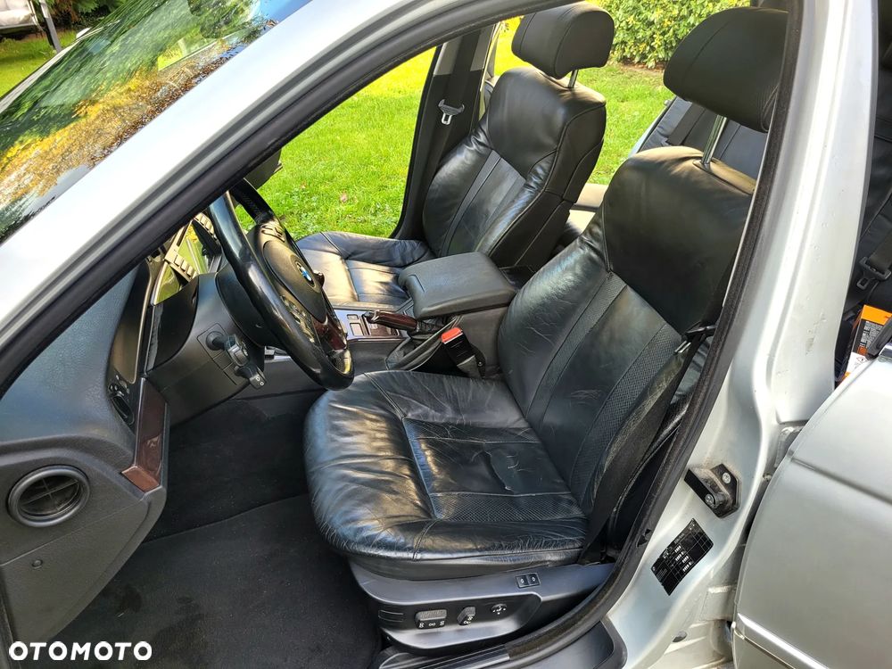 BMW Seria 5 - 22