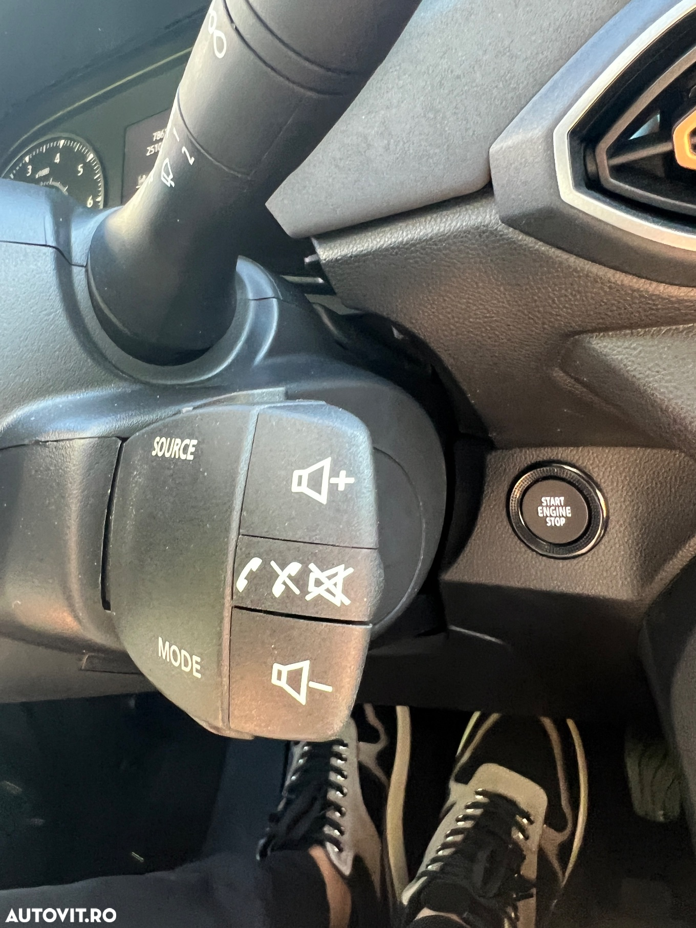 Dacia Sandero Stepway TCe 110 MT6 Extreme+ - 21