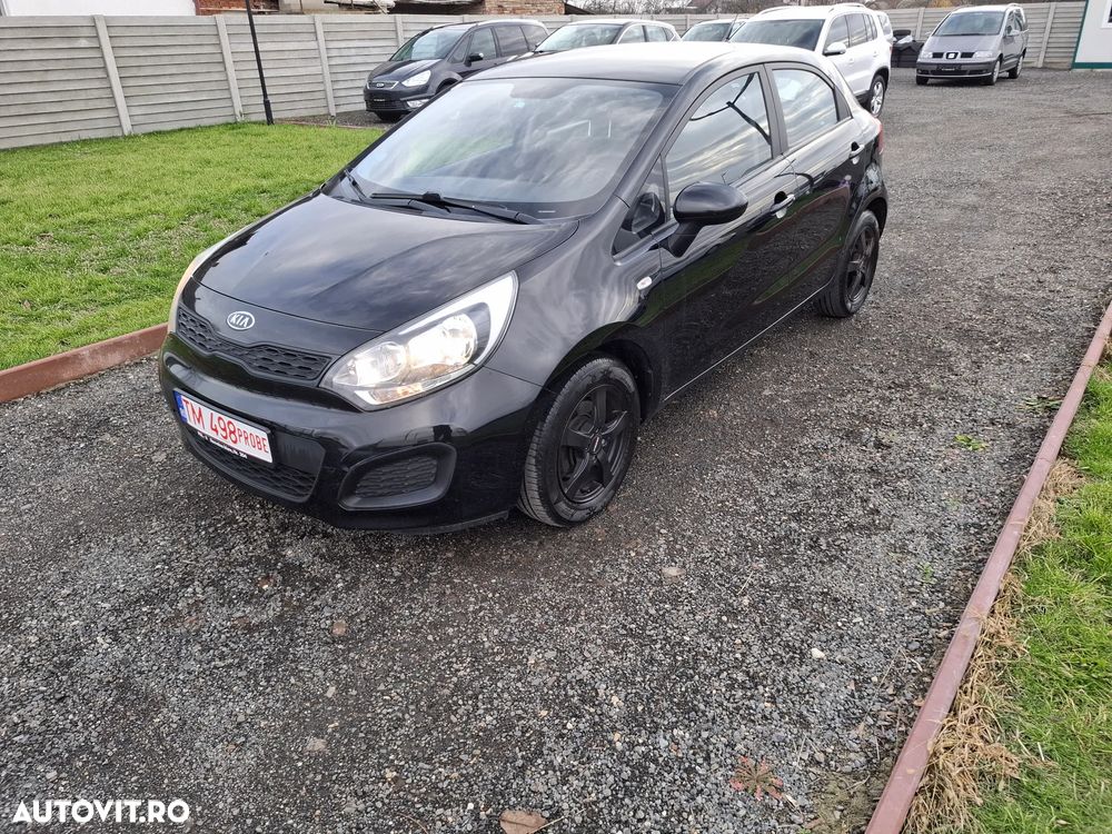 Kia Rio 1.1 CRDI Attract - 2