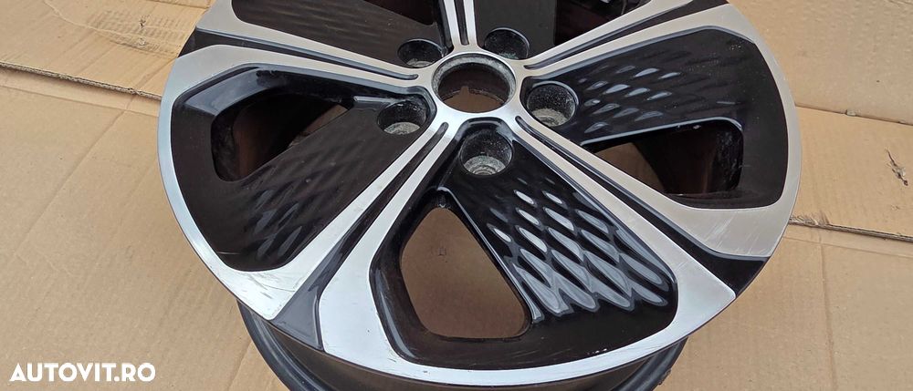 Janta aliaj R16 Kia Xceed XCeed 2019 / 2020 2021 / 2022 / 2023 2024 - COD 52910-CR200 - 4