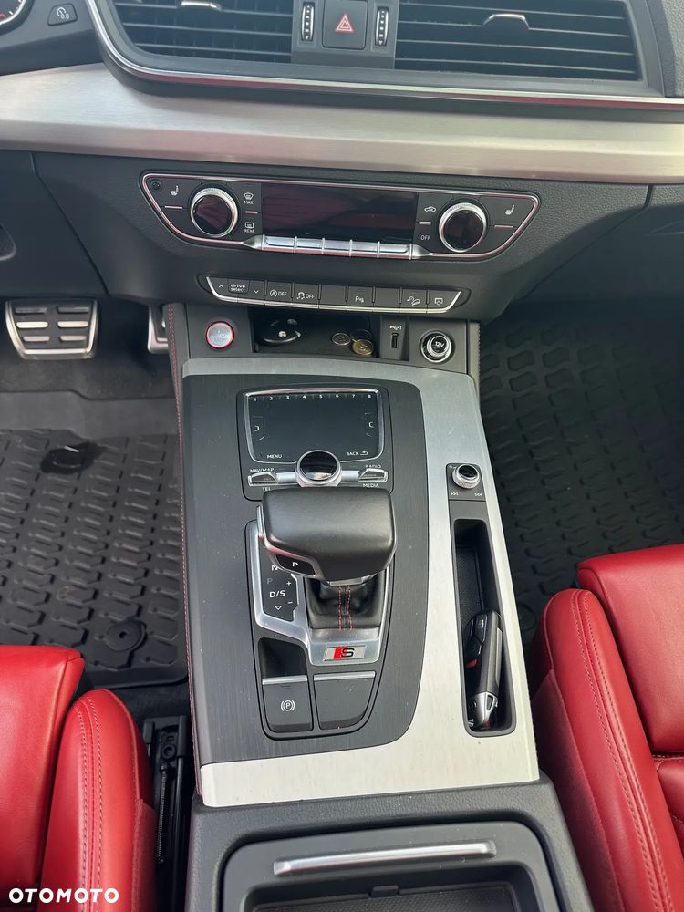 Audi SQ5 - 28