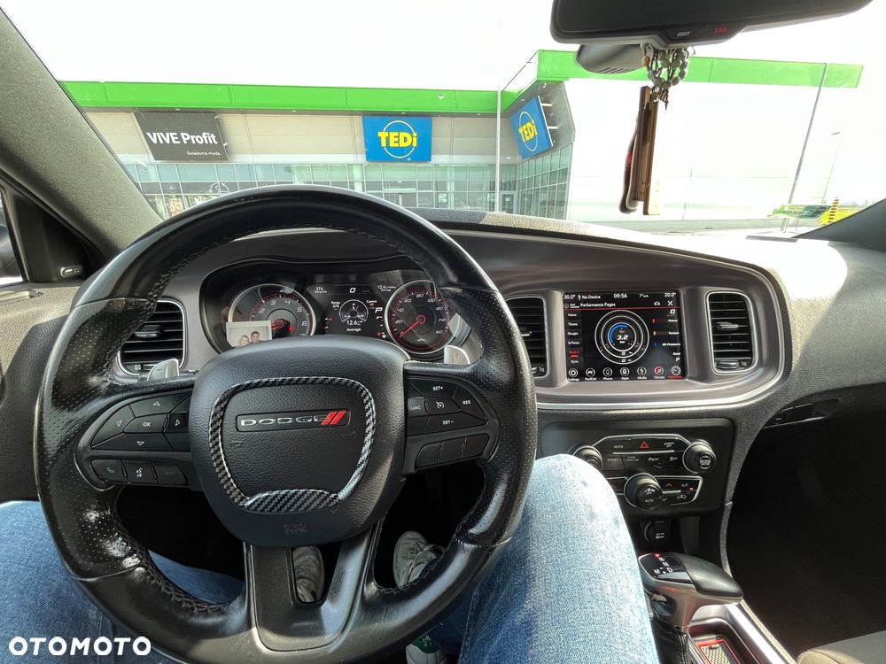 Dodge Charger 5.7 R/T - 16
