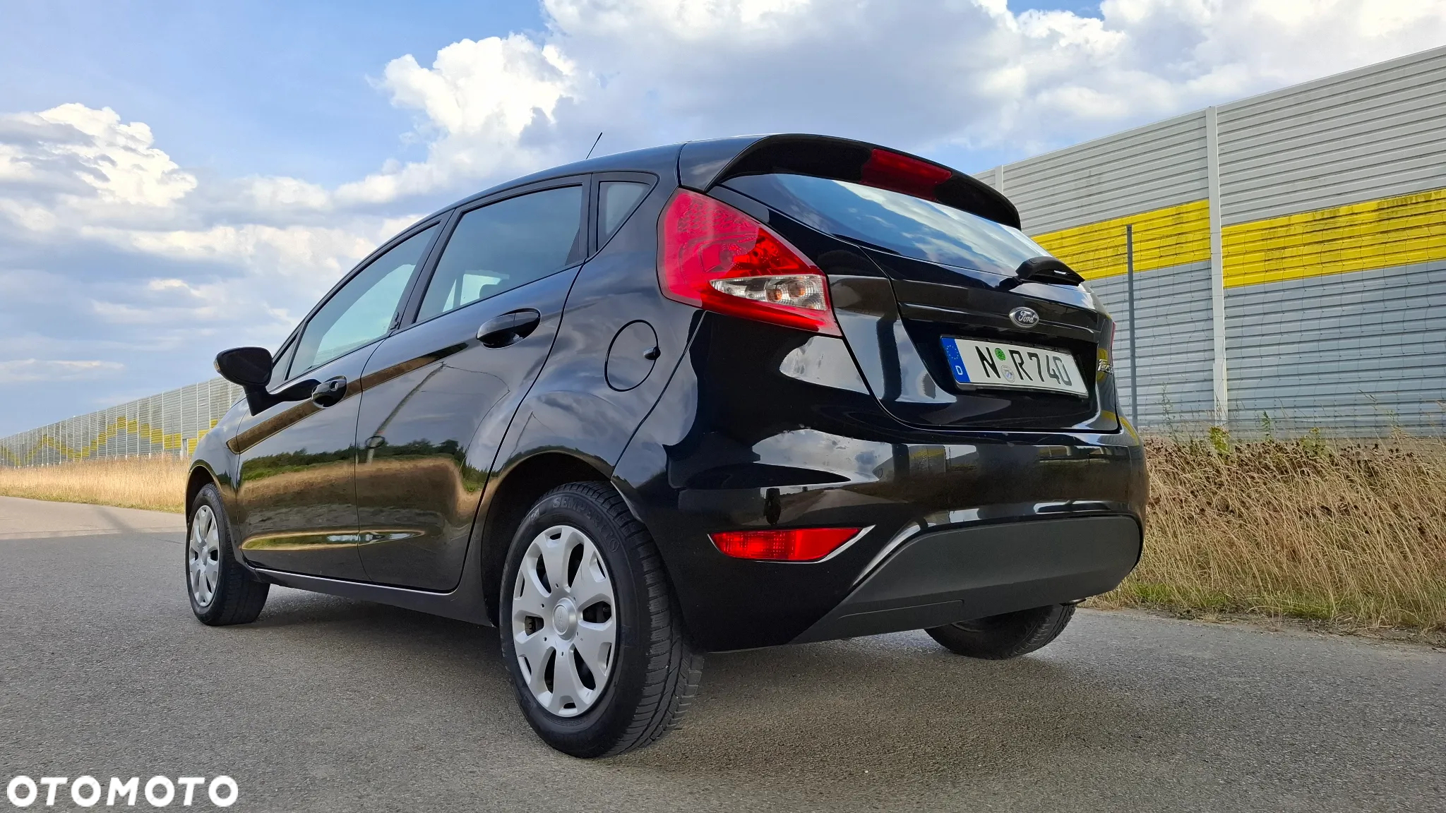 Ford Fiesta 1.25 Champions Edition - 16