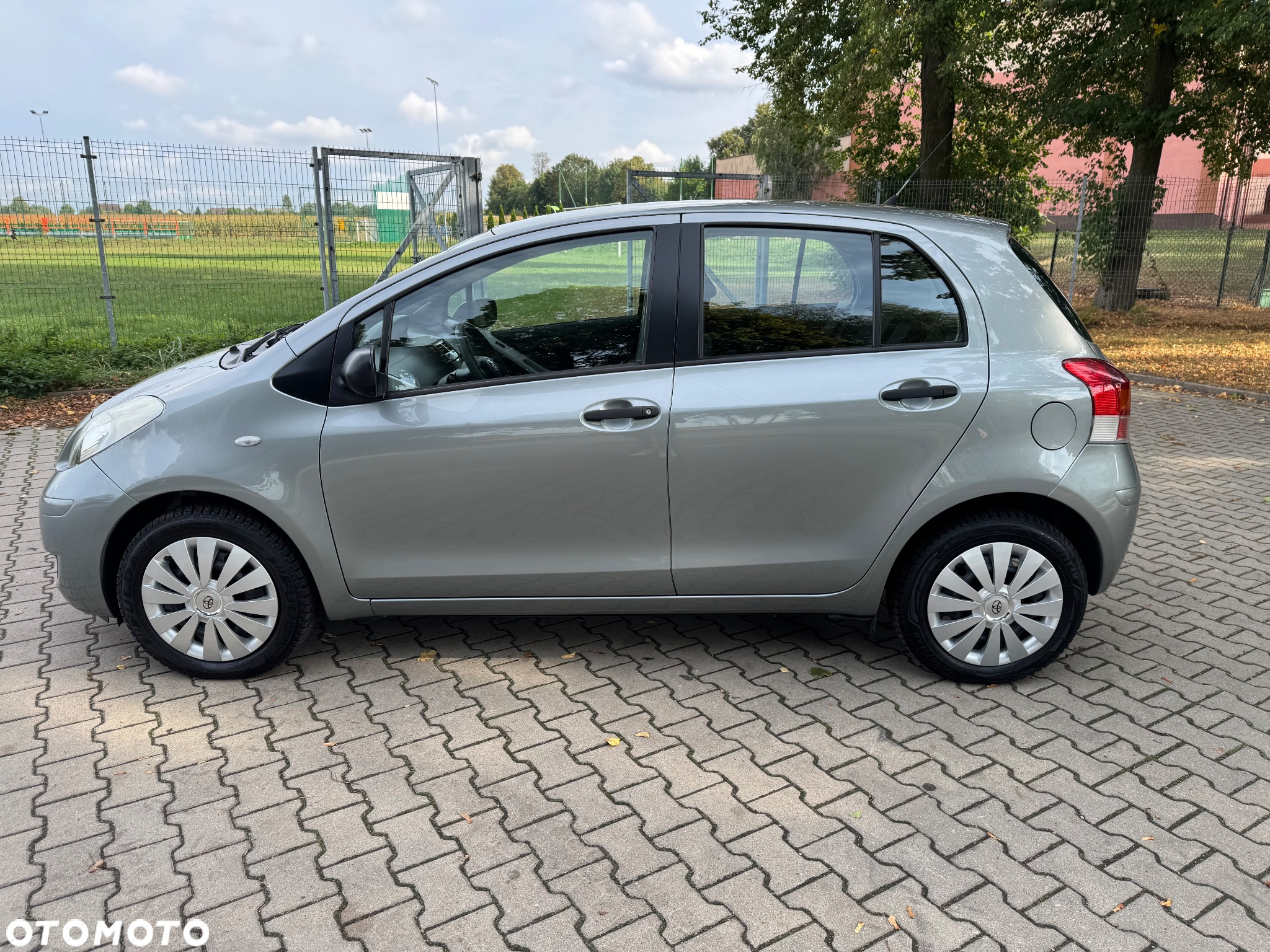 Toyota Yaris - 14