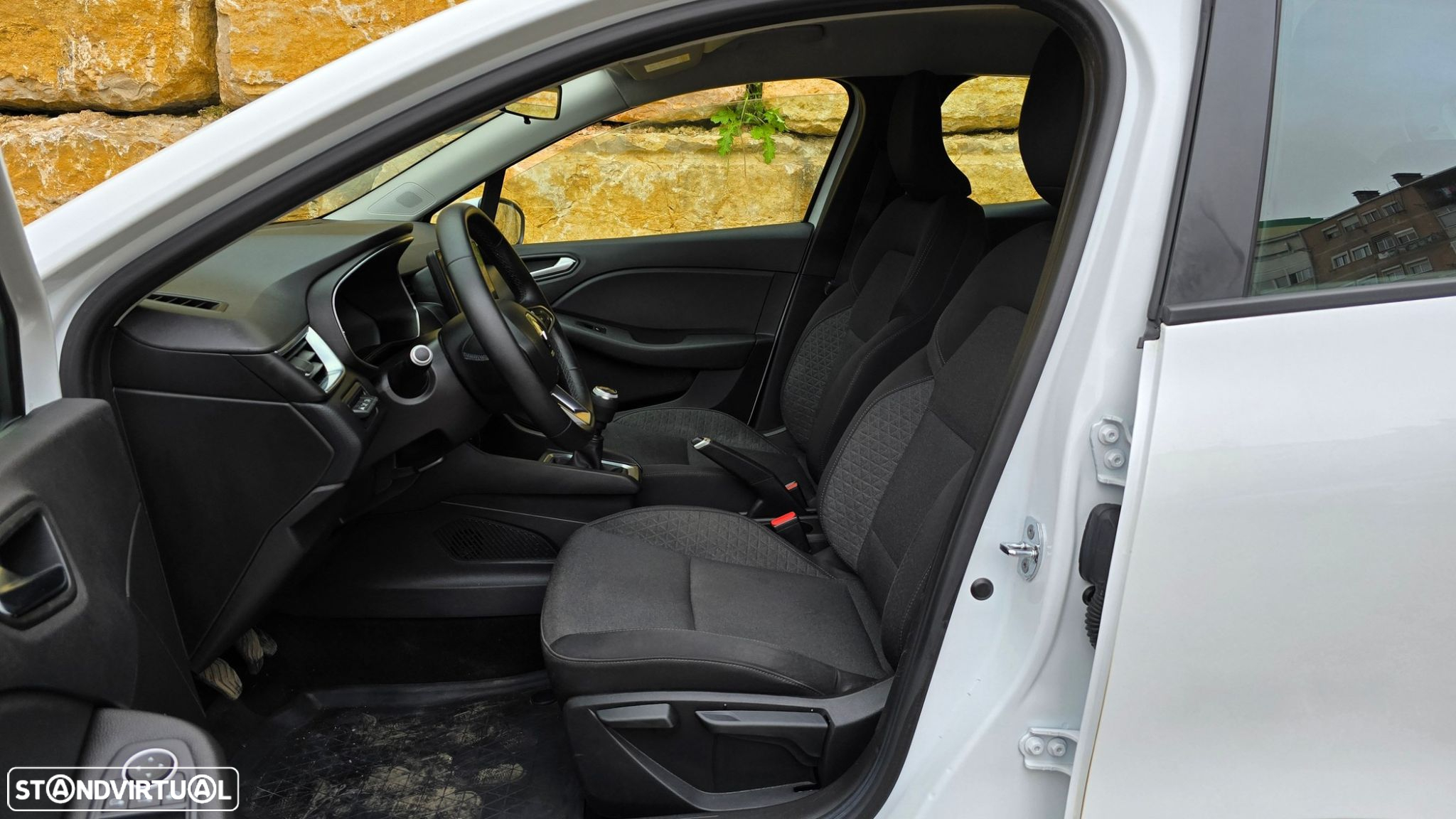 Renault Clio - 37