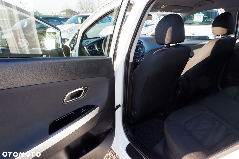 Kia Ceed 1.4 CRDi 90 Vision - 28