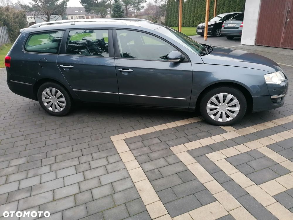 Volkswagen Passat 2.0 TDI Comfortline - 3