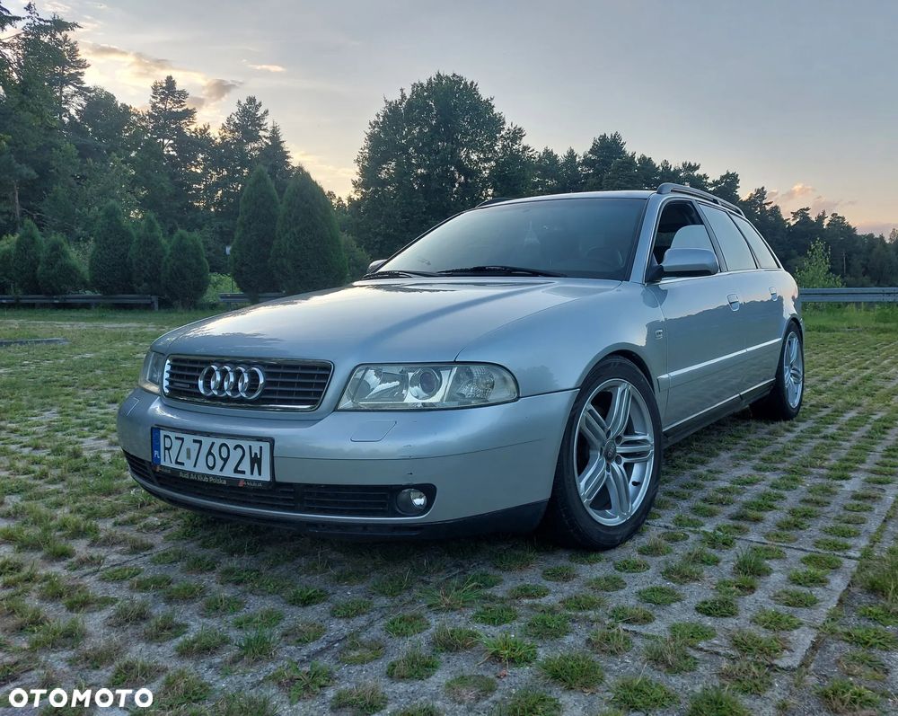 Audi A4 ver-1-8t-quattro - 1
