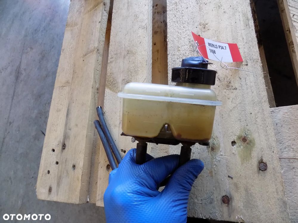 Merlo P 34.7 zbiornik hamulcowy