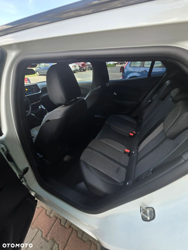 Peugeot 2008 - 25