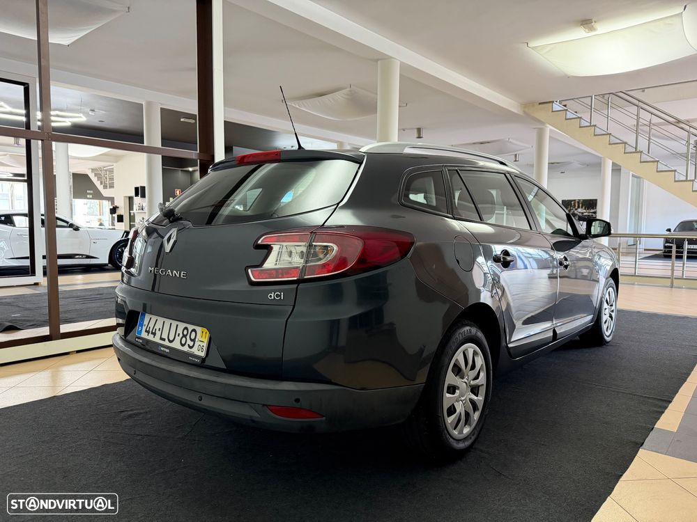 Renault Mégane Sport Tourer 1.5 dCi Confort CO2 Champion - 4
