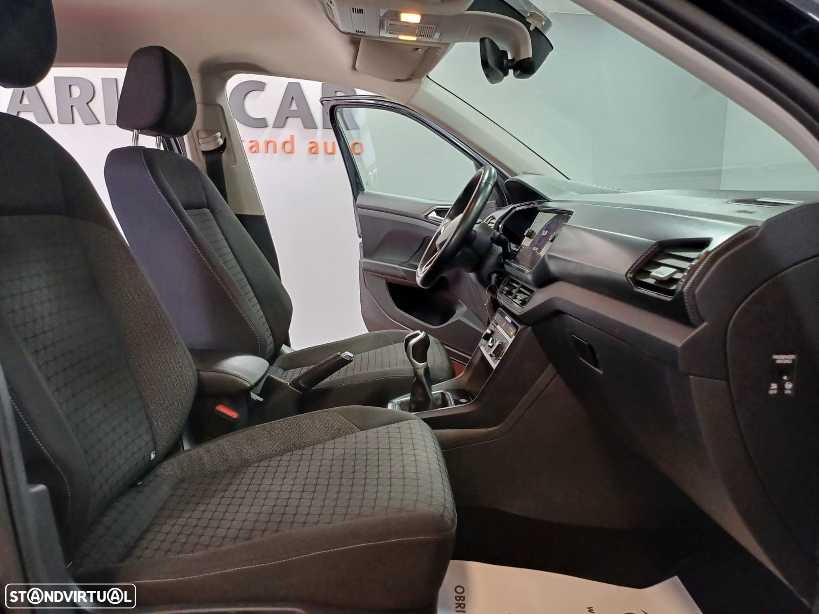 VW T-Cross 1.0 TSI Life - 11