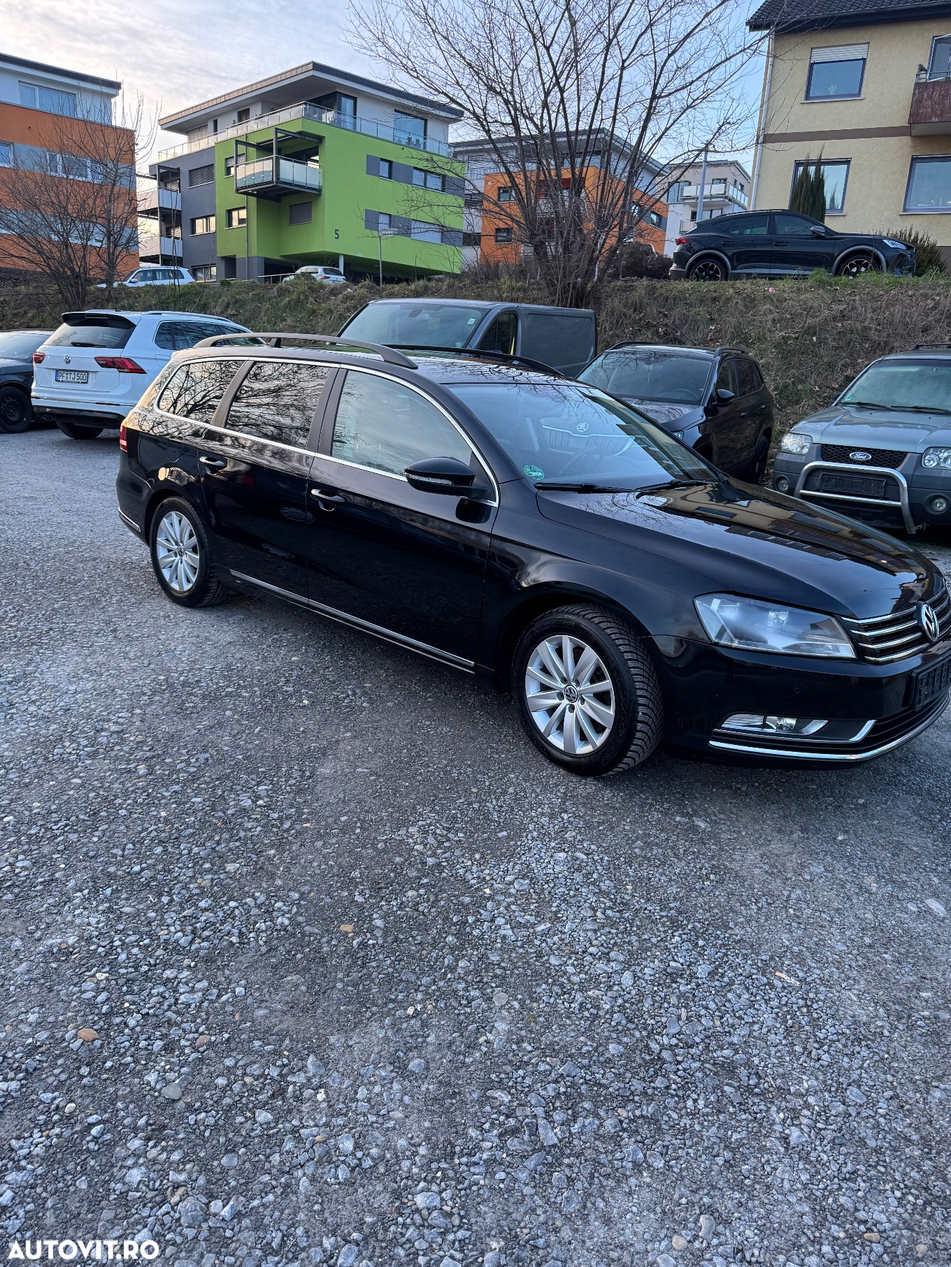 Volkswagen Passat Variant 2.0 Blue TDI DSG SCR Comfortline - 4