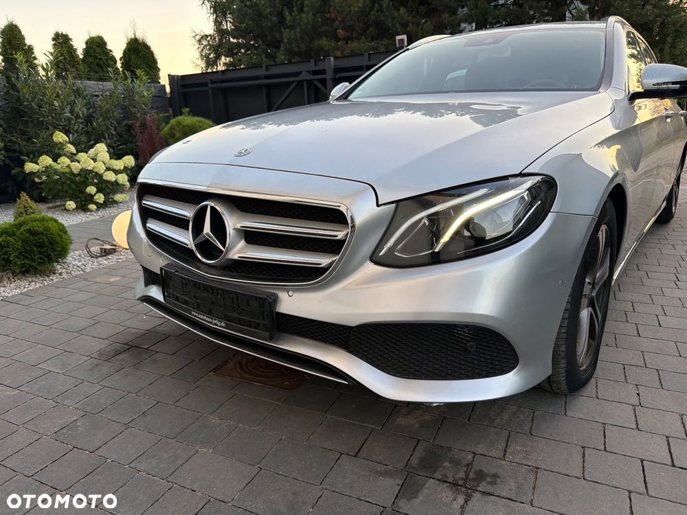 Mercedes-Benz Klasa E 220 d 9G-TRONIC Avantgarde - 12