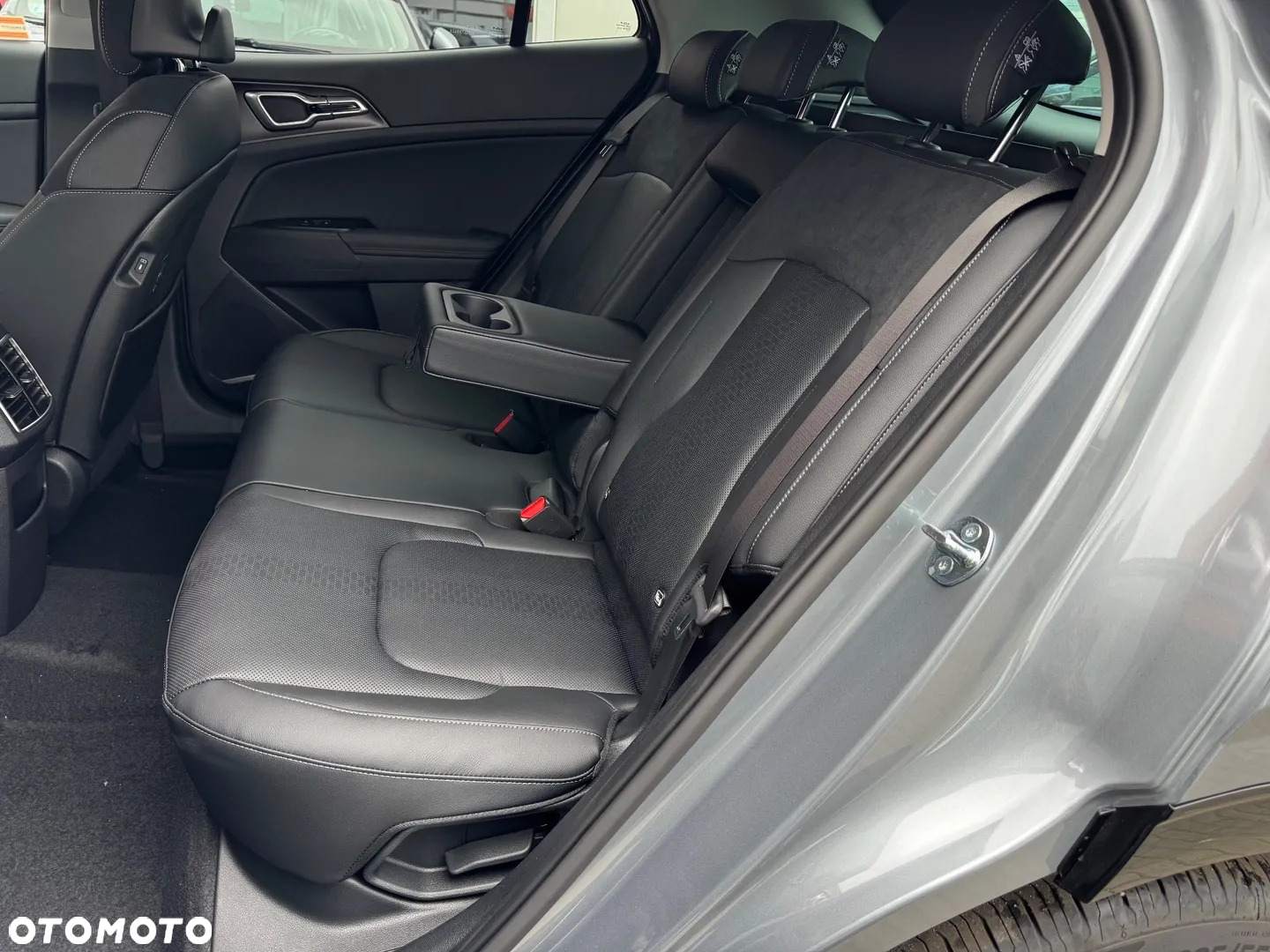 Kia Sportage 1.6 T-GDI Business Line 2WD DCT - 7