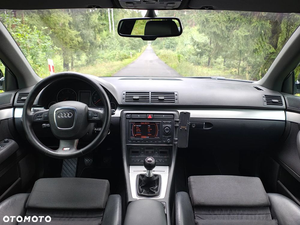 Audi A4 Avant - 7