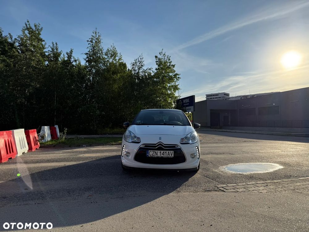 Citroën DS3 1.6 HDi SportChic - 3