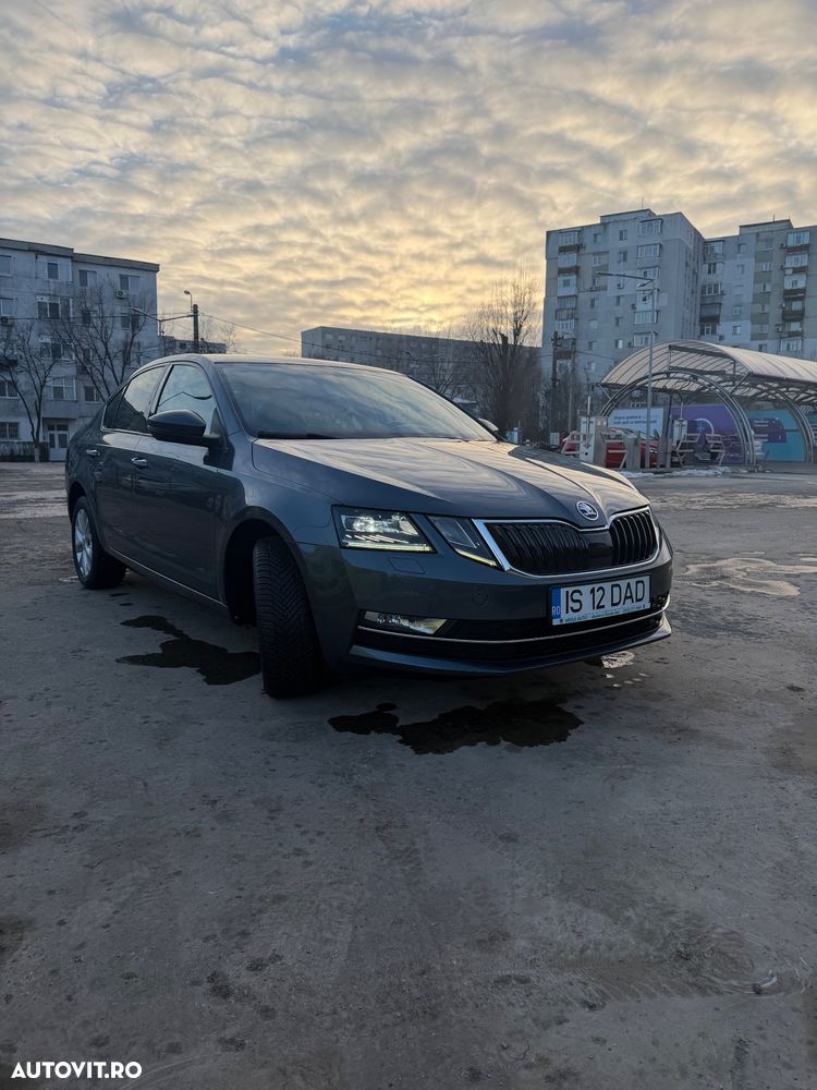 Skoda Octavia 2.0 TDI 4X4 STYLE - 1