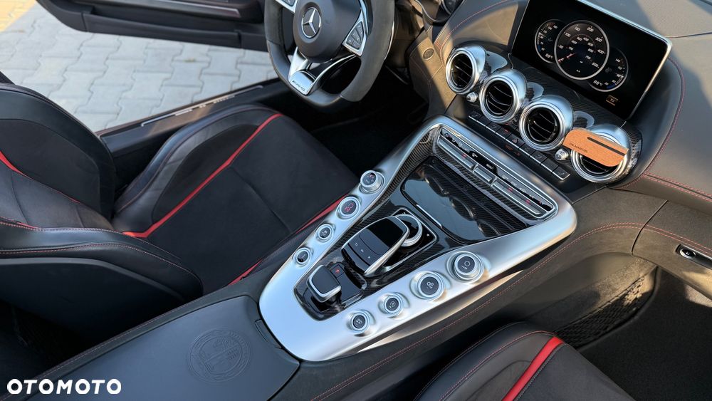 Mercedes-Benz AMG GT - 21