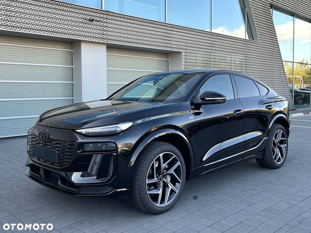 Audi Q6 e-tron - 3