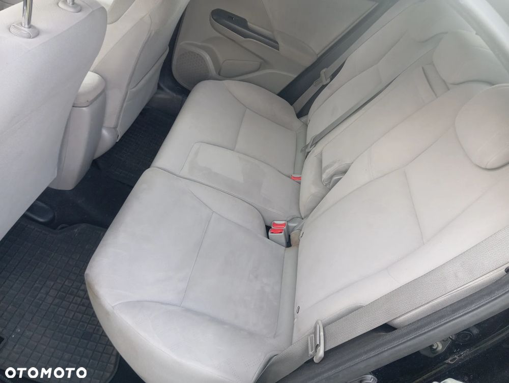 Honda Civic 1.6 i-DTEC Comfort Black Edition - 19