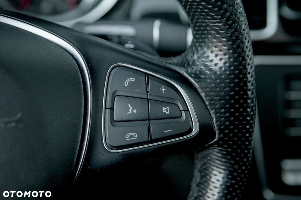 Mercedes-Benz GLE - 21