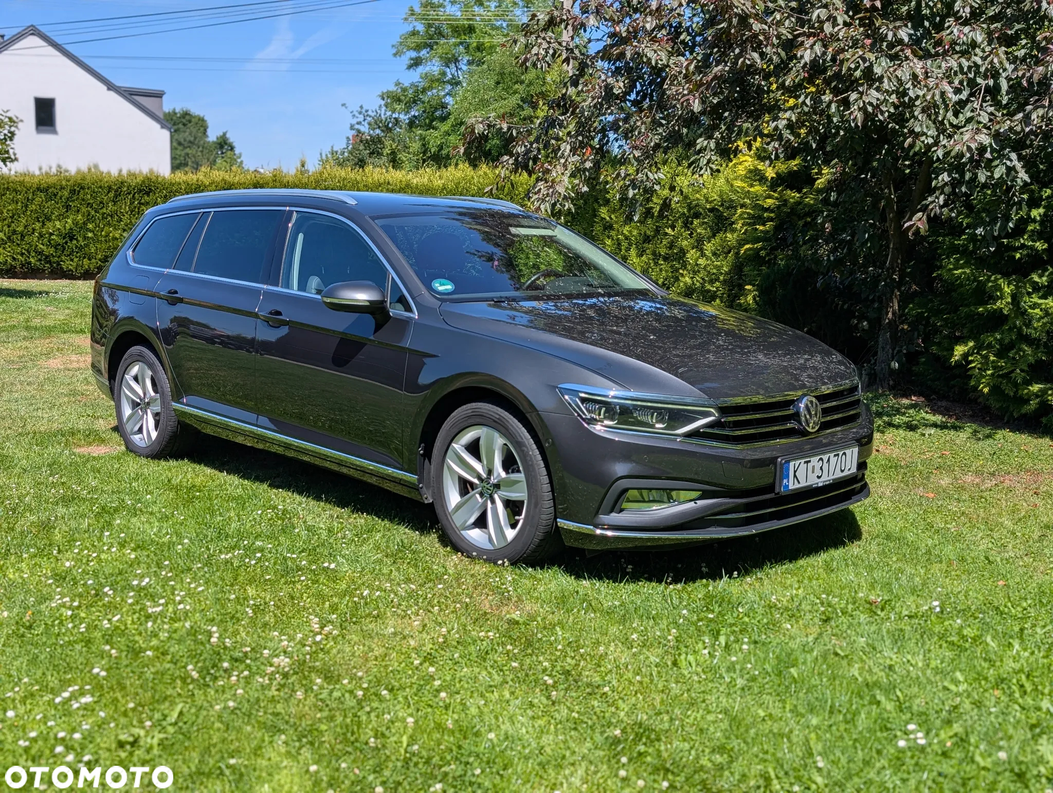 Volkswagen Passat - 2