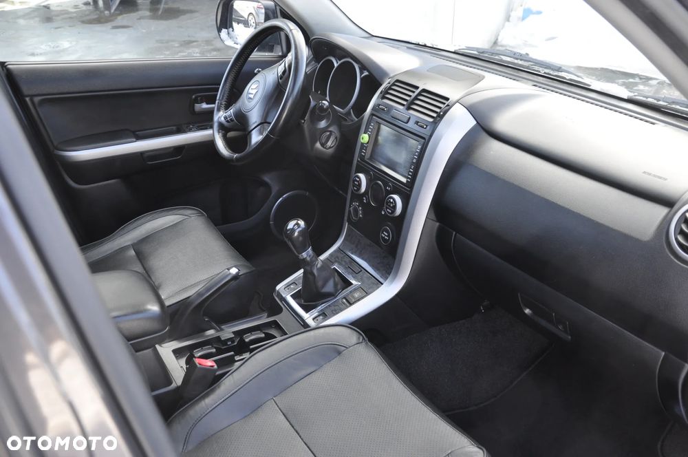 Suzuki Grand Vitara 1.9 DDiS Comfort DPF Limited - 15