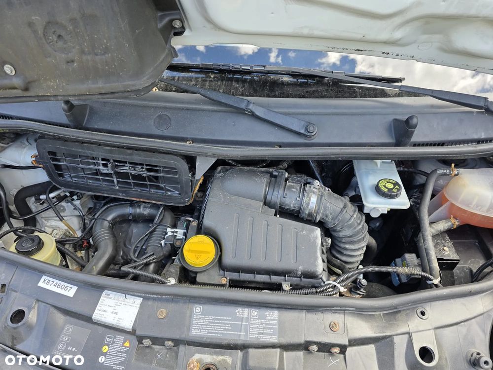 Renault TRAFIC - 18